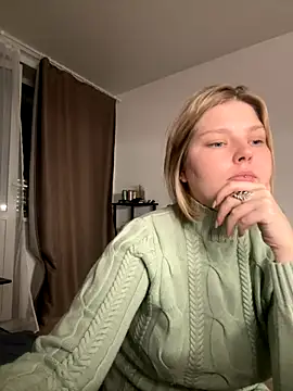 OpheliaRitz online show from 11-29-25, 02:20