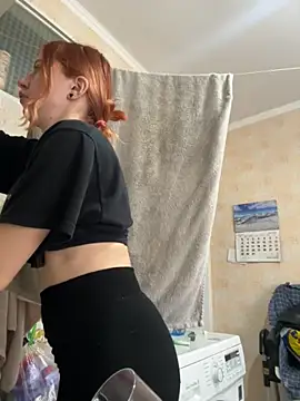 Nancyhot777 online show from 12-03-25, 08:34