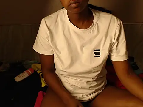 Berryangel03 online show from 04-15-26, 02:40