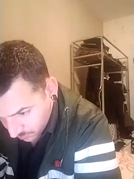 JuicyBigcockxh online show from 10-07-25, 12:08