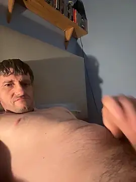 pauld344343 online show from 11-01-25, 02:02