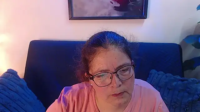 Snapshot of Linda_banks_ chatting on 02-10-26, 01:43 Linda banks online show from 02-10-26, 01:43