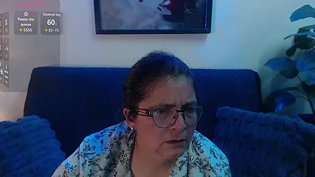 Snapshot of Linda_banks_ chatting on 02-17-26, 01:46 Linda banks online show from 02-17-26, 01:46