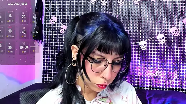 Rose 72 online show from 11-29-25, 09:29