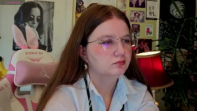 Sienna-Cow online show from 10-07-25, 10:12