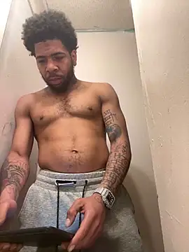 Snapshot of 1mistaGoodWood chatting on 04-04-26, 07:55 1mistaGoodWood online show from 04-04-26, 07:55