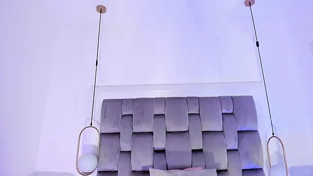 OnlyGia online show from 02-05-26, 03:33