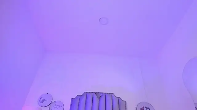 OnlyGia online show from 05-14-26, 10:49