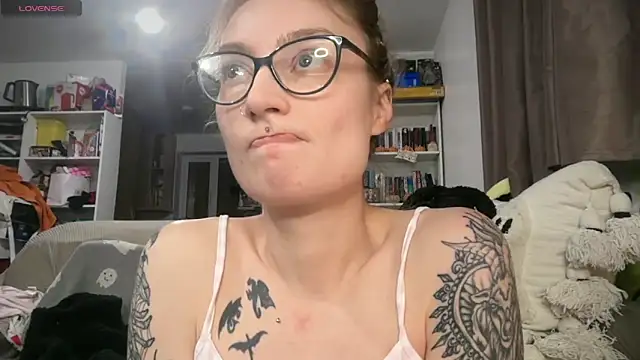 harleyblair online show from 03-19-26, 09:19