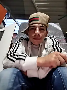 Tussi-amor online show from 09-18-25, 10:39