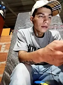 Tussi-amor online show from 09-19-25, 04:03