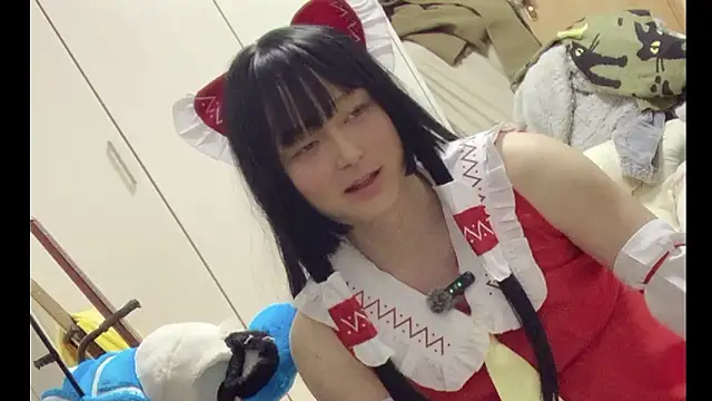 Snapshot of Mia032 chatting on 02-01-26, 02:04 Mia032 online show from 02-01-26, 02:04