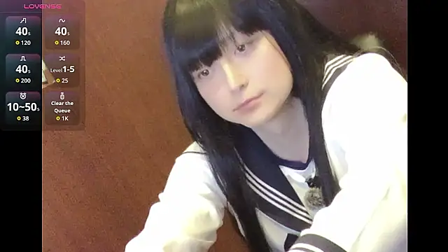 Snapshot of Mia032 chatting on 02-13-26, 10:22 Mia032 online show from 02-13-26, 10:22