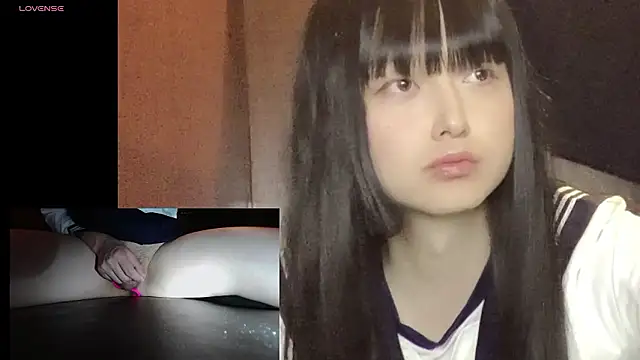 Snapshot of Mia032 chatting on 02-18-26, 01:40 Mia032 online show from 02-18-26, 01:40