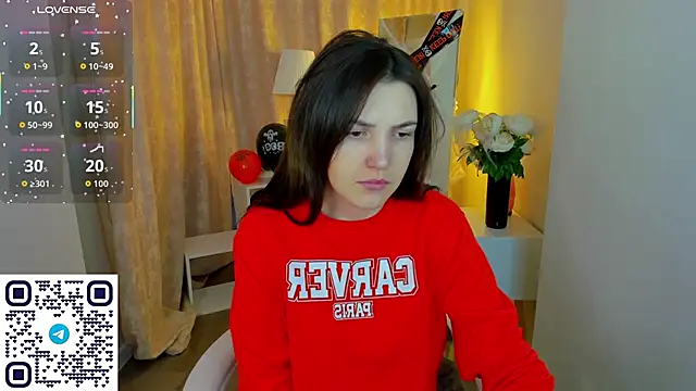 MalvinaDream online show from 10-29-25, 01:19