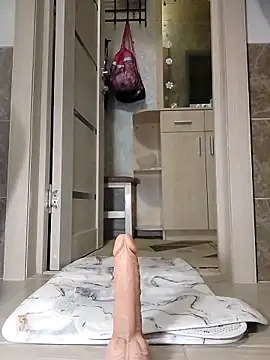 N i k o l a u online show from 04-05-26, 03:20