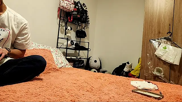 Snapshot of GingerRedxxx chatting on 02-08-26, 03:43 GingerRedxxx online show from 02-08-26, 03:43