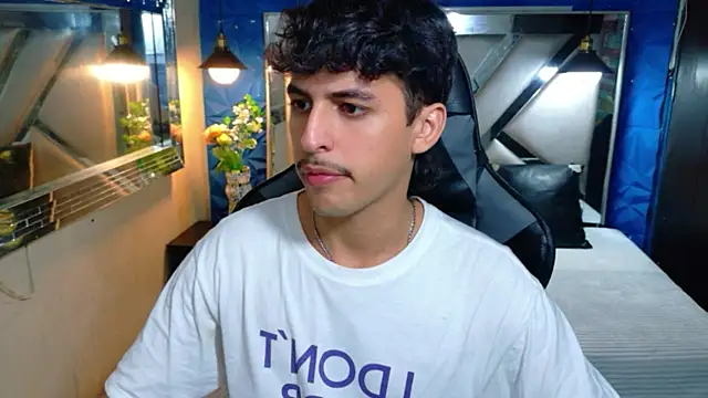 Alan Del Reyx online show from 02-18-26, 01:45