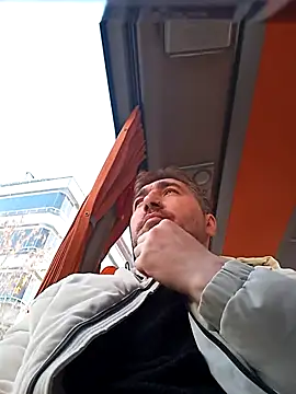 mert0359 online show from 12-02-25, 01:28