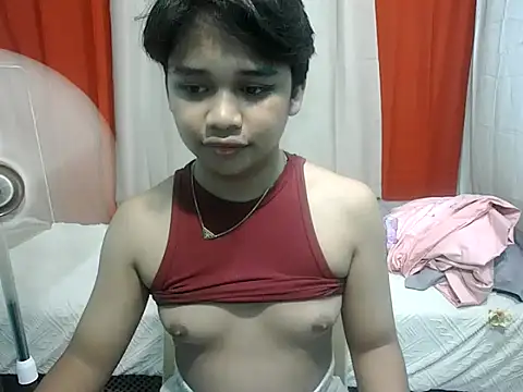 Snapshot of pinaymorena_zeinab chatting on 06-30-26, 02:23 pinaymorena zeinab online show from 06-30-26, 02:23