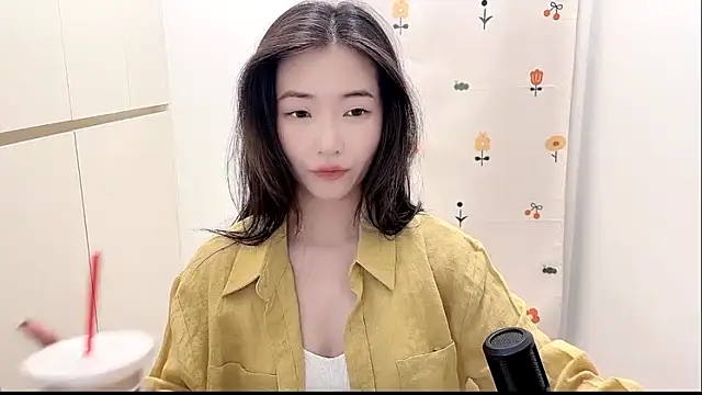 Rosalind xixi online show from 10-14-25, 06:36