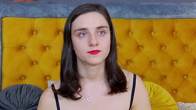 Jessica White  online show from 11-20-25, 04:01