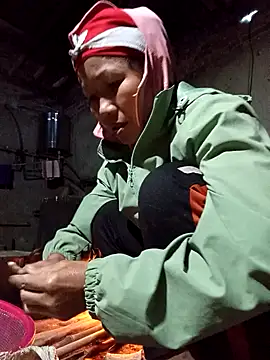 TinTin321 online show from 11-20-25, 11:37