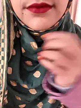 Snapshot of Indian-Aleena chatting on 02-02-26, 05:50 Indian-Aleena online show from 02-02-26, 05:50