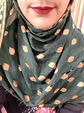 Snapshot of Indian-Aleena chatting on 02-15-26, 05:48 Indian-Aleena online show from 02-15-26, 05:48