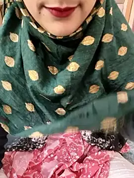 Snapshot of Indian-Aleena chatting on 02-15-26, 07:51 Indian-Aleena online show from 02-15-26, 07:51