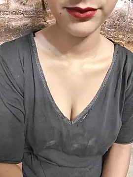 Indian-Aleena online show from 06-25-26, 07:13