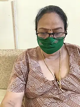 Snapshot of heera-rani chatting on 06-08-26, 05:52 heera-rani online show from 06-08-26, 05:52