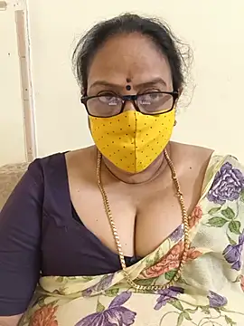Snapshot of heera-rani chatting on 07-04-26, 06:19 heera-rani online show from 07-04-26, 06:19