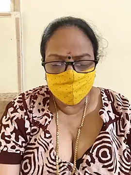 Snapshot of heera-rani chatting on 07-08-26, 05:56 heera-rani online show from 07-08-26, 05:56