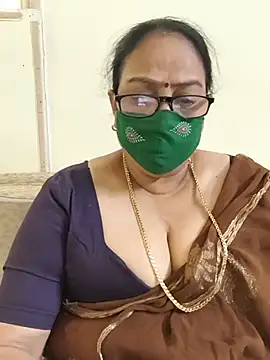 Snapshot of heera-rani chatting on 07-15-26, 06:40 heera-rani online show from 07-15-26, 06:40