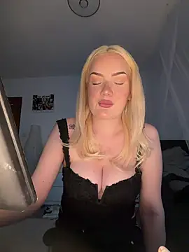 baddestbaabyy online show from 05-11-26, 02:56