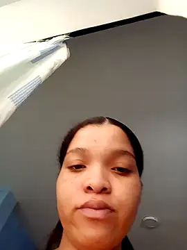 VictoriDior online show from 11-06-25, 04:41