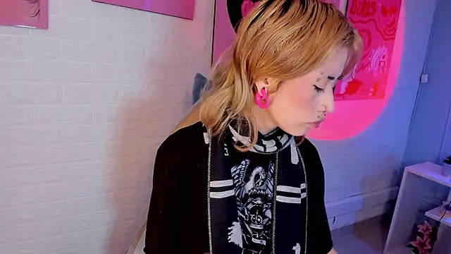 Hannahpage online show from 10-16-25, 11:55