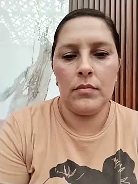Snapshot of KikaDuque chatting on 06-19-26, 07:06 KikaDuque online show from 06-19-26, 07:06