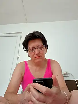 Snapshot of Vera_Elle chatting on 06-24-26, 06:12 Vera Elle online show from 06-24-26, 06:12