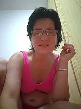 Snapshot of Vera_Elle chatting on 07-14-26, 02:05 Vera Elle online show from 07-14-26, 02:05