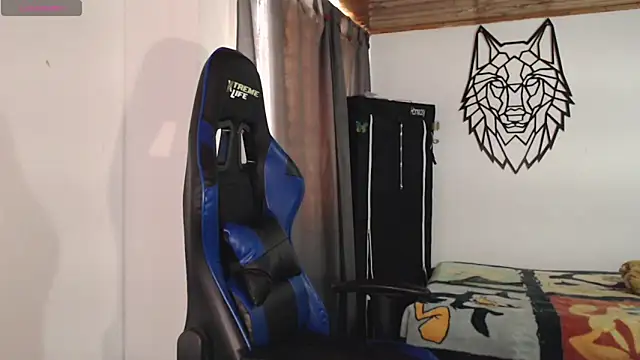 Sweet-Cris online show from 11-20-25, 05:12