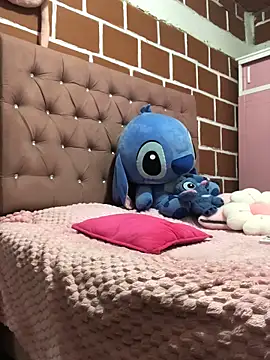 Rachellcooperrr online show from 02-25-26, 11:36