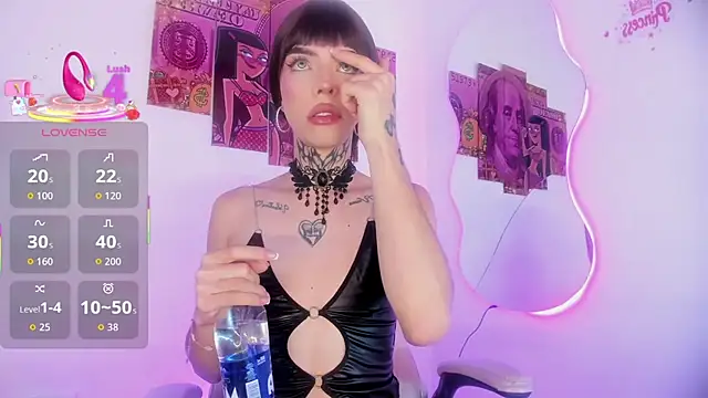 Rachell coollins online show from 11-11-25, 08:42