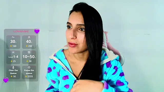 Snapshot of shopiaa_m2 chatting on 07-14-26, 10:21 shopiaa m2 online show from 07-14-26, 10:21