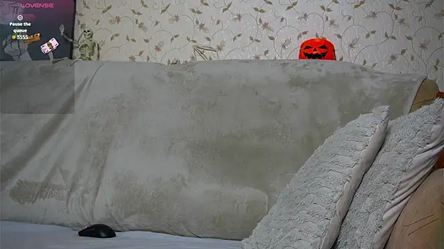 johnstoneisland online show from 10-23-25, 06:28