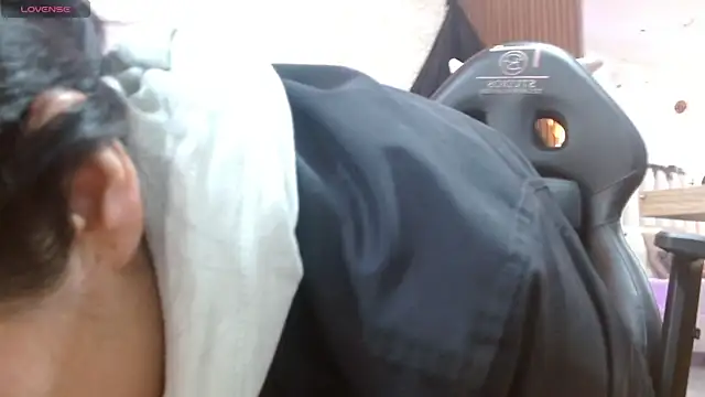 BLUE TAY1 online show from 11-02-25, 12:07