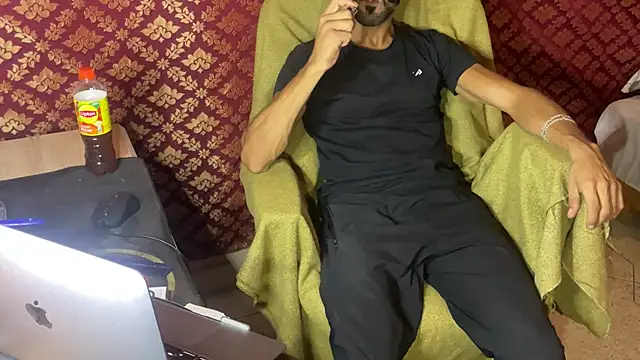 JUSTFORRICH online show from 10-10-25, 08:52