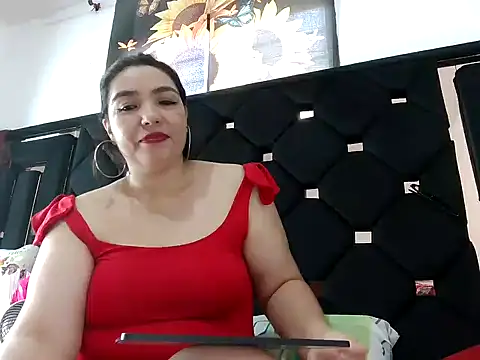 Snapshot of vegacristal88 chatting on 06-19-26, 09:40 vegacristal88 online show from 06-19-26, 09:40