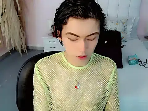 Snapshot of nathalialoes1 chatting on 10-06-25, 07:00 nathalialoes1 online show from 10-06-25, 07:00